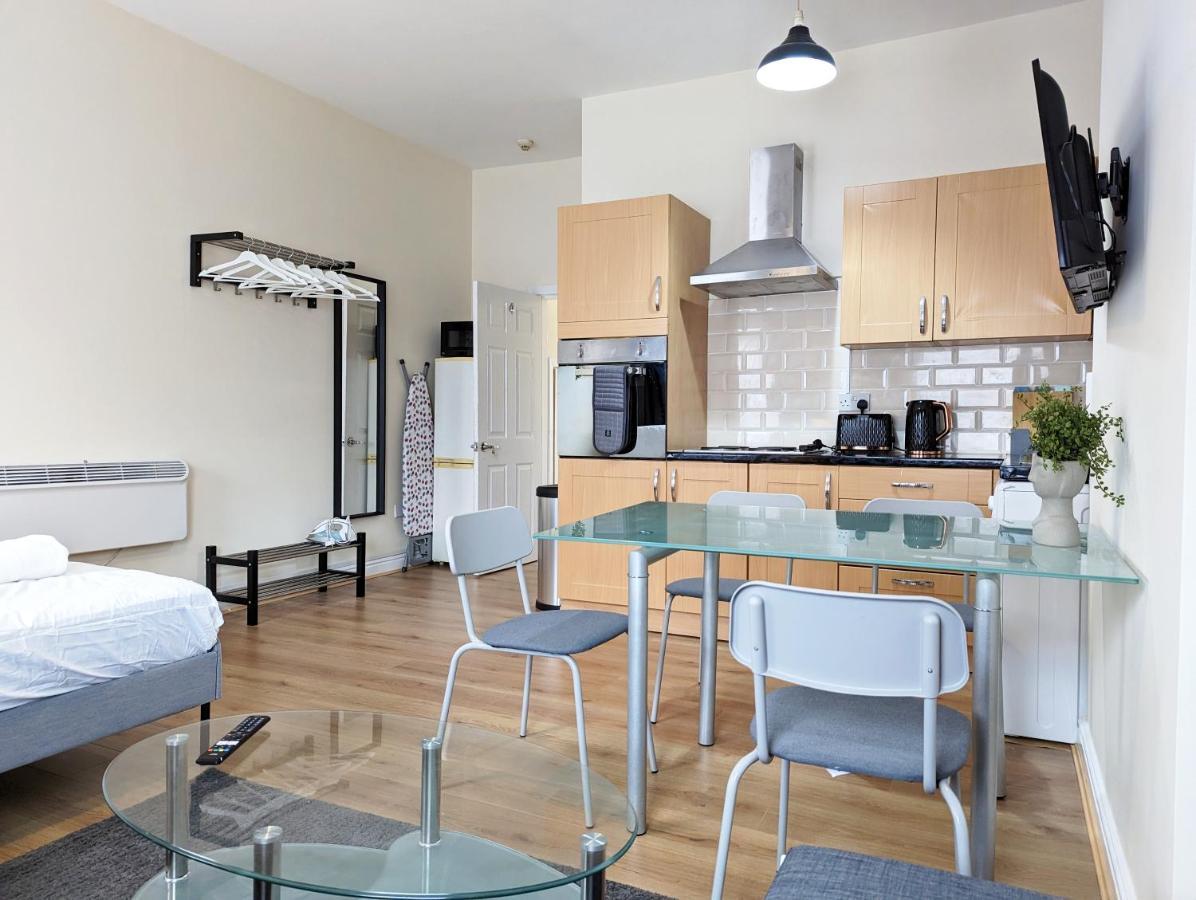 Lovely Studio In Anfield Near Centre Free Parking Λίβερπουλ Εξωτερικό φωτογραφία